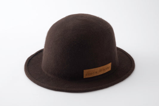 Roberto Hat