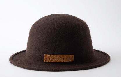 Roberto Hat