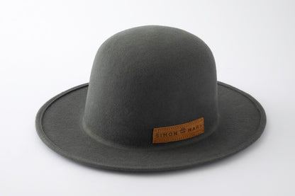 Roberto Hat
